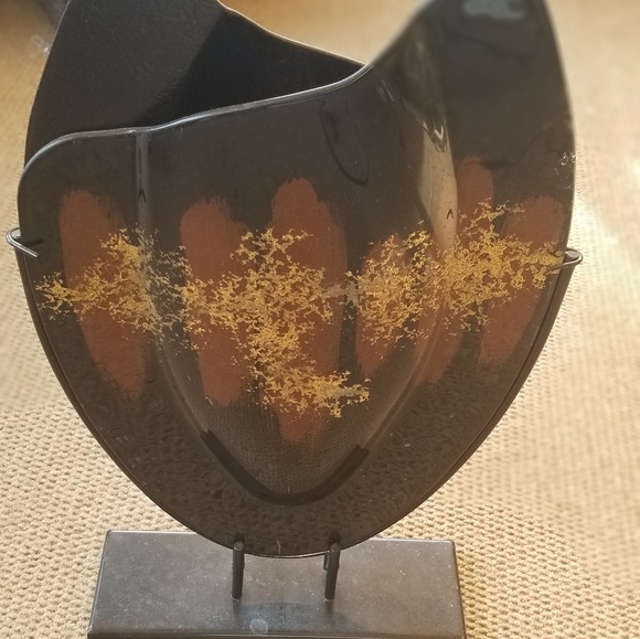 Beautiful home decor - Picture 2 of 3